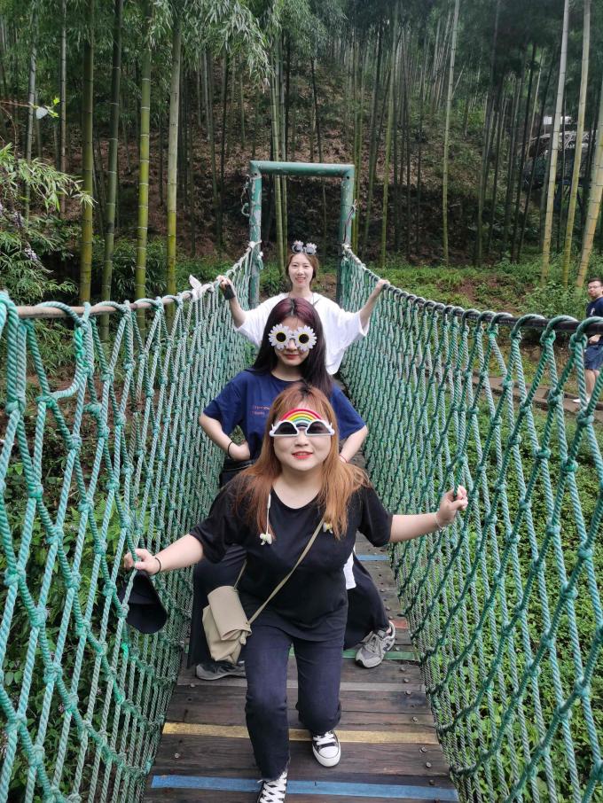 Riptide Raft View the bamboo sea, Fight riptide rafting! A wonderful team activity